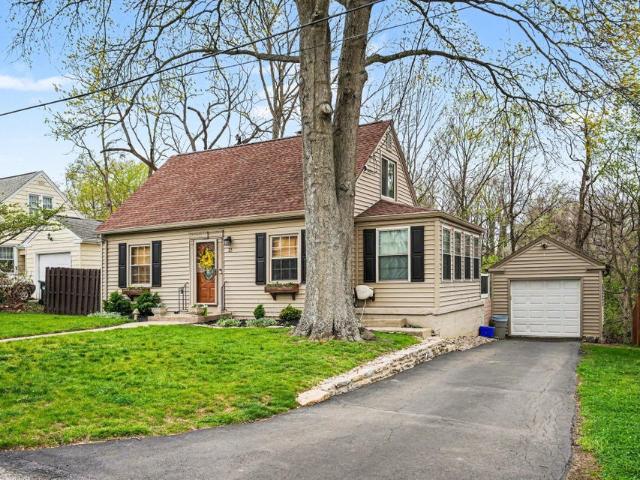 25 Elsmar Avenue