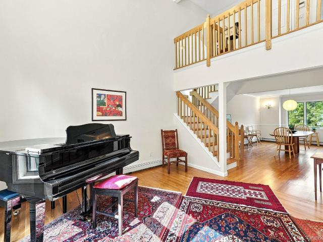 25 Fawn Lane