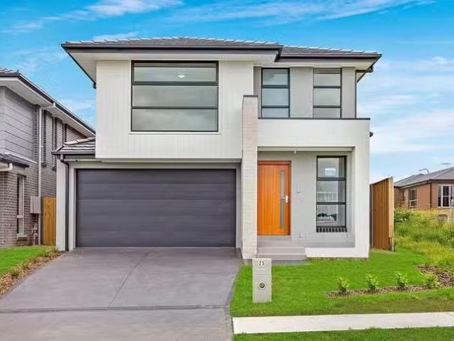 25 Flemington Parkway, Box Hill, NSW 2765