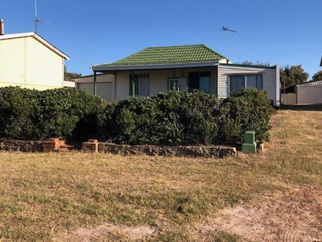 25 Gaskin Drive, Cape Burney, WA 6532 House for Rent Geraldton | Dongara