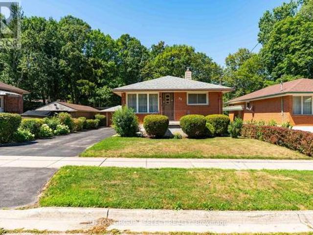 25 Gladstone Avenue, London South I, ON, N5Z 3R2 house for sale | Listing ID X13643 | Royal LePage
