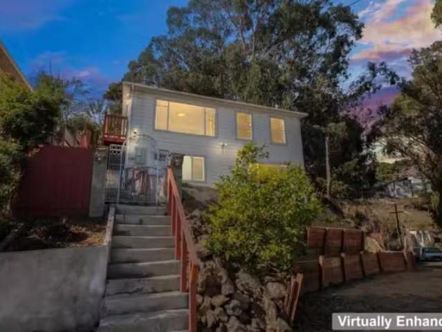 25 GLADYS AVE, BRISBANE, CA 94005