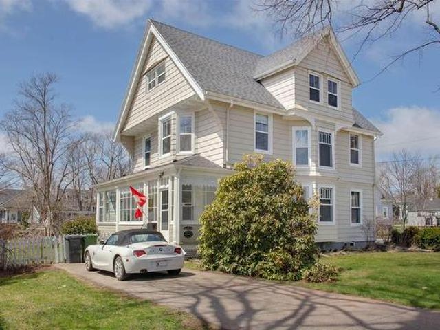 25 Greenfield Avenue, Brighton, PE, C1A 3N9 house for sale | Listing ID 202619 | Royal LePage