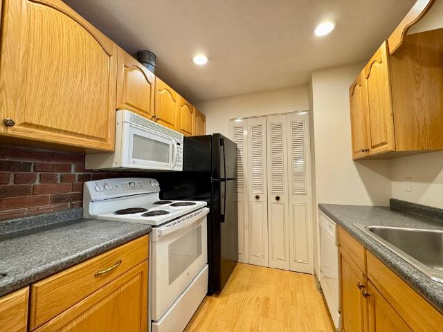 25 Greentree Ln, Unit 43, Weymouth, MA 02190 | MLS #73532
