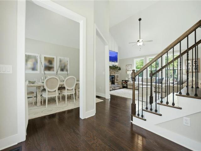 25 Griffin Mill Drive NW