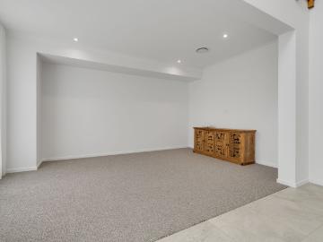 25 Guroman Drive