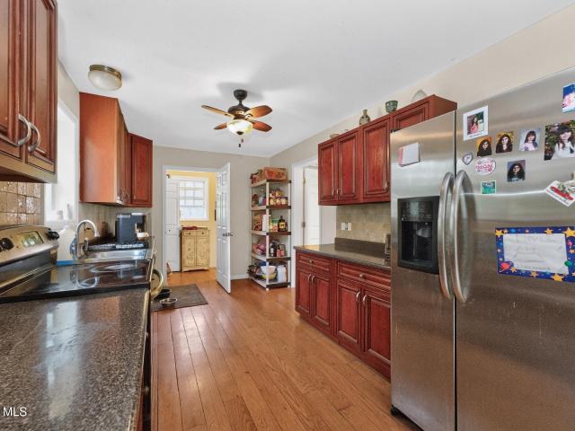 25 Hawthorne Hill Road
