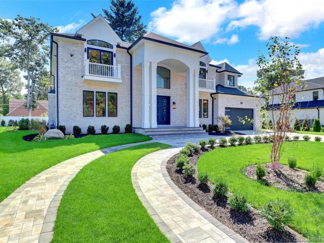 25 Hemlock Lane