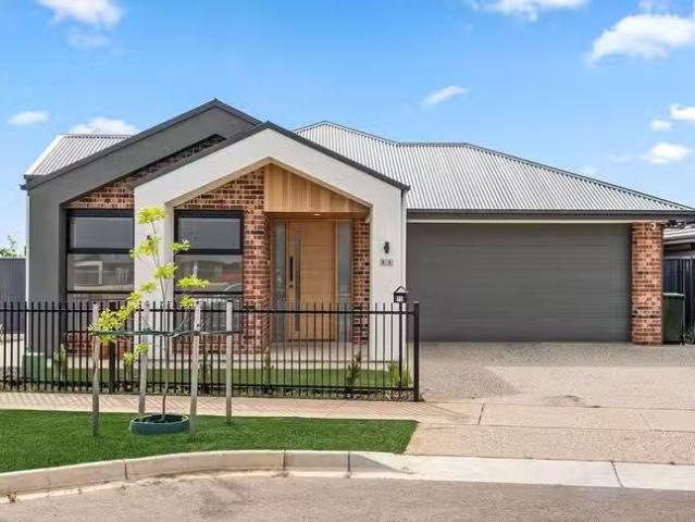 25 Hillsview Boulevard, Angle Vale, SA 5117