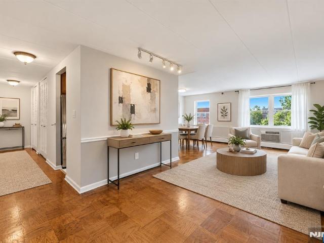 25 Jefferson Street # 6D