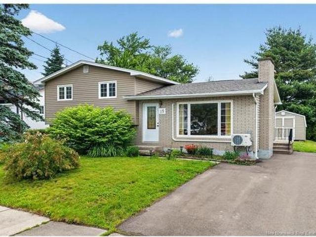 25 Lasalle Cres, Moncton, NB, E1A 5L5 house for sale | Listing ID NB146837 | Royal LePage