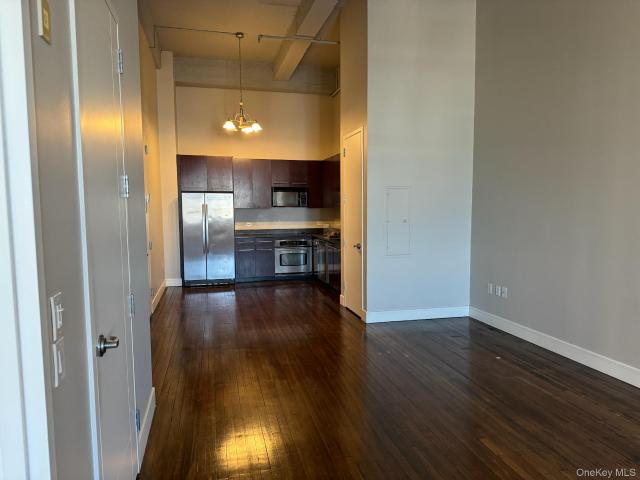 25 Leroy Place 405