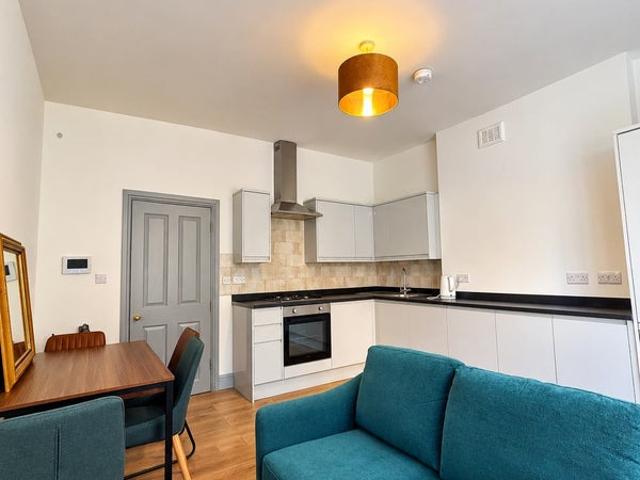 25 Lewisham High Street 1 Bed
