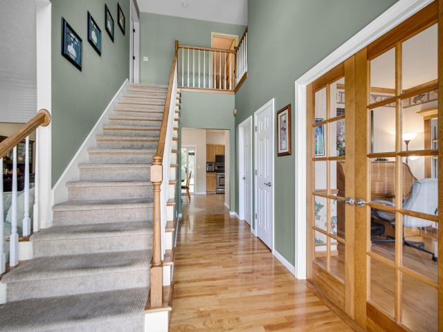 25 Lockerbie Drive
