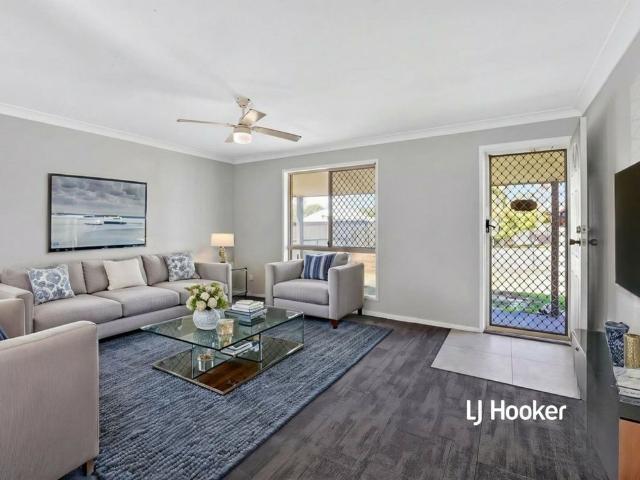 25 Love Street, Crestmead QLD, Belconnen