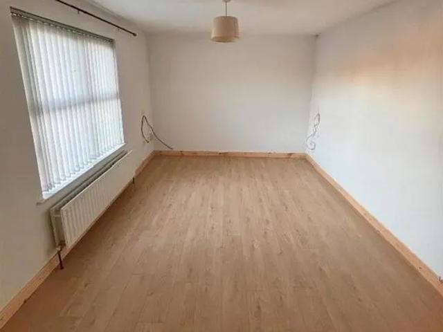 25 Lower Rogan Manor, Newtownabbey, BT36 4BE