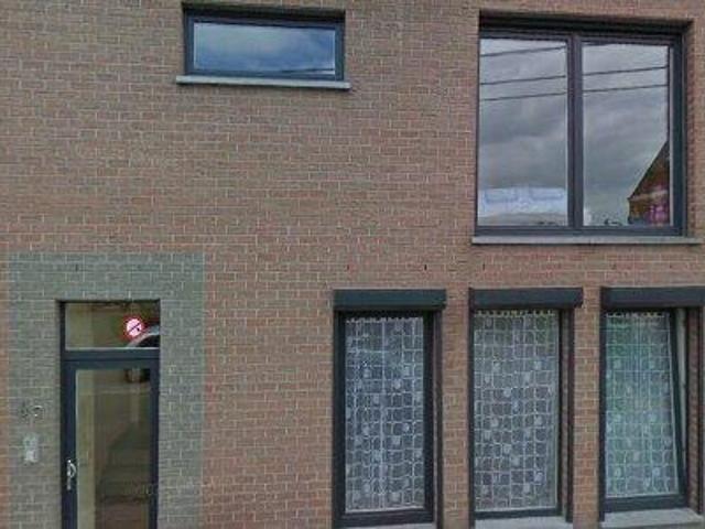 25 m2 apartment for rent in Aat