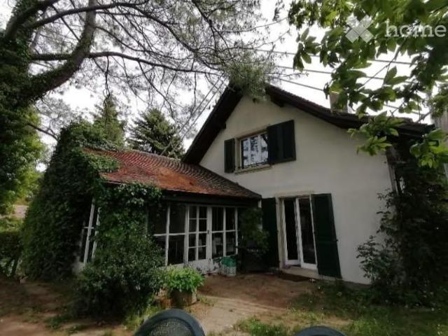 25 m²