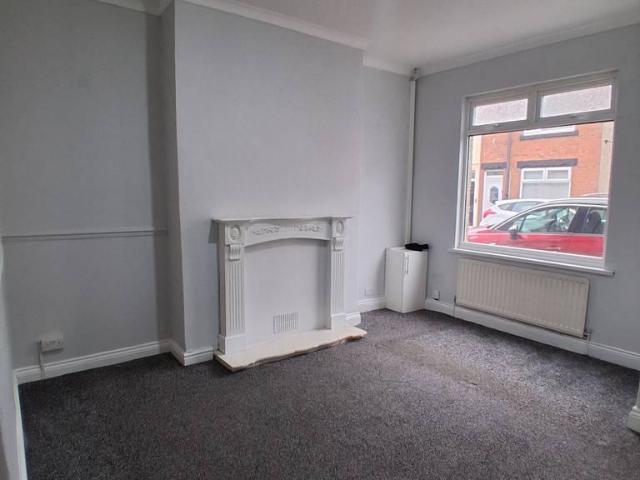25, Marlborough Street TS25 2 bed terraced house to rent £485 pcm £112 pw