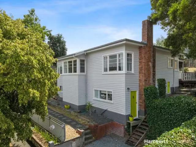 25 Meredith Crescent, SOUTH LAUNCESTON, TAS 7249 House for R.