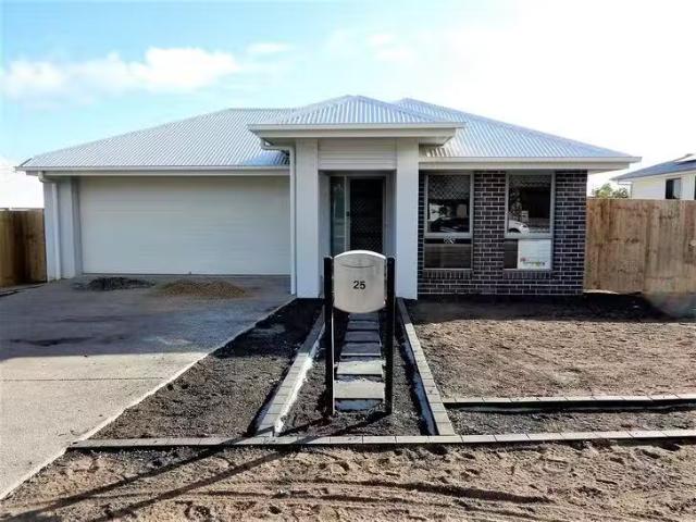 25 Messmate Place, Spring Mountain, QLD 4300