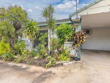 2/5 North Street, West End QLD 4810 Apartment For Rent | Domain