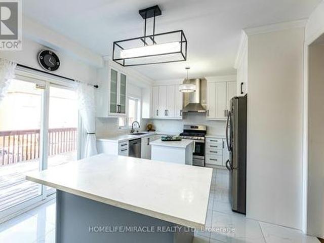 25 Oblate Crescent, Brampton, ON, L6Y 0K2 house for sale | Listing ID W13551 | Royal LePage