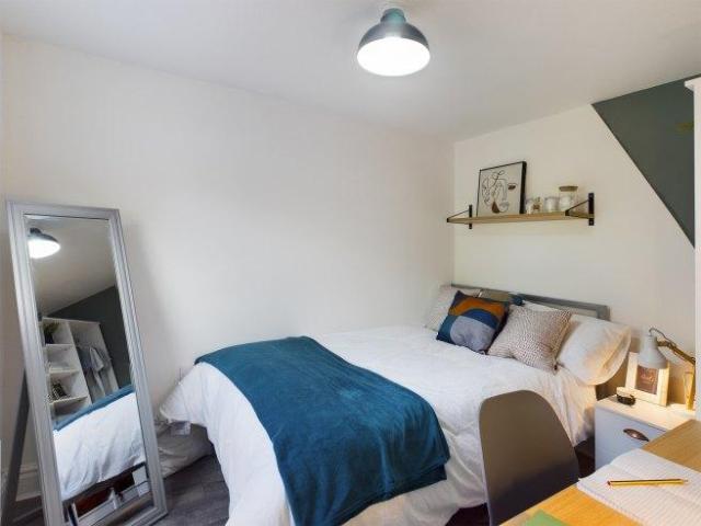 25 Ossory Street, Manchester, M14 4BX, United Kingdom | Room for rent #140229365 | Rentberry