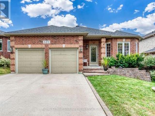 25 Pinecliff Crescent, Barrie, ON, L4N 5V2 house for sale | Listing ID S13850 | Royal LePage