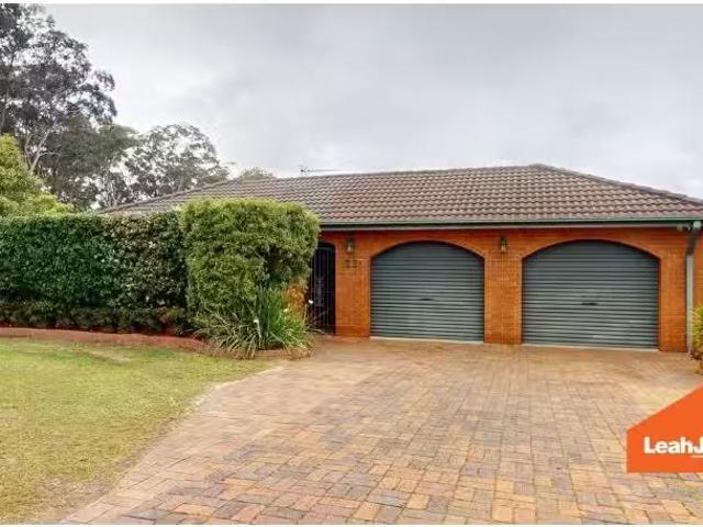 25 Pitcairn Street, Ashtonfield House for rent Listed by Leas.