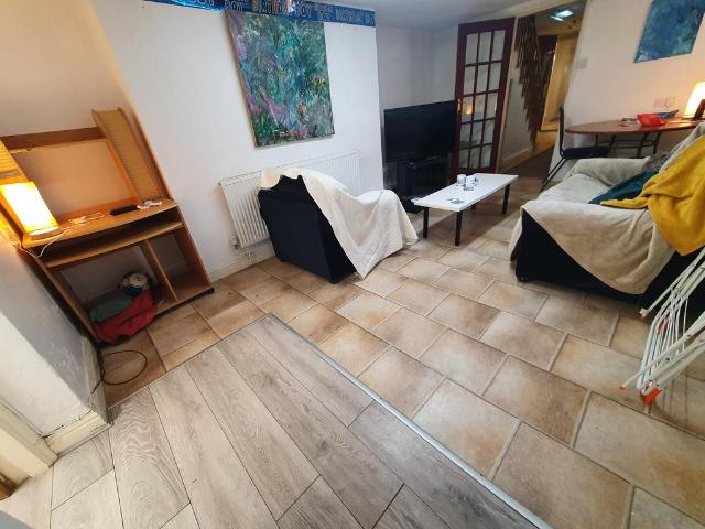 25 Portland Crescent, Victoria Park, Manchester, M13 0BU, United Kingdom | 2 bed apartment for rent #44184576 | Rentberry