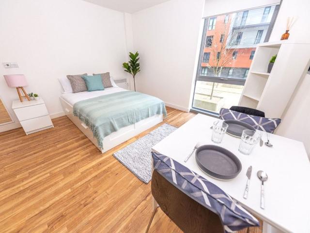 25 Plaza Boulevard, Liverpool L8, Studio to rent, £750 pcm | PrimeLocation
