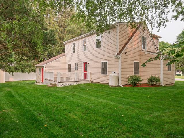 25 Pleasant Avenue