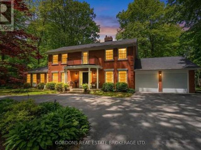 25 Riverside Drive, Kingston. East Incl Cfb Kingston, ON, K7L 4V1 house for sale | Listing ID X13238 | Royal LePage
