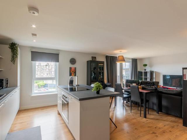 25 Ropemaker Street, Leith Links, City of Edinburgh, EH6 7AN, United Kingdom | 2 bed apartment for rent #123423028 | Rentberry