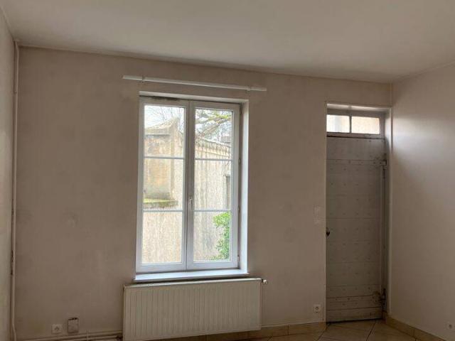 25 rue Dellevaux 69410 CHAMPAGNE AU MONT D'OR