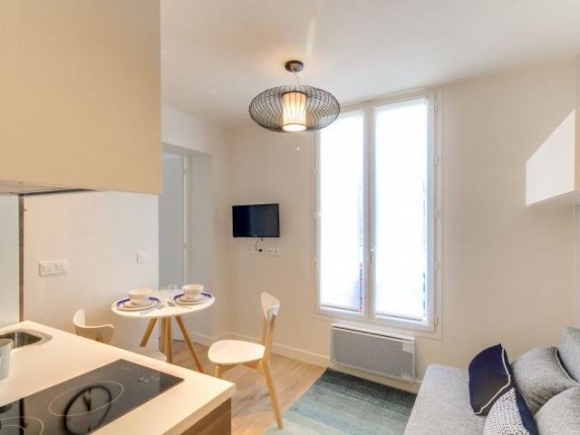 25 Rue Henri Chevreau, 75020 Paris 20