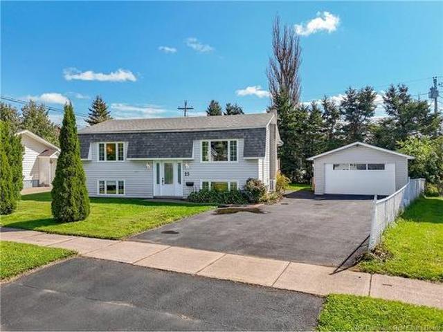 25 Satinwood Dr, Moncton, NB, E1G 1C3 house for sale | Listing ID NB147954 | Royal LePage