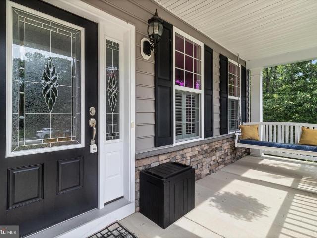 25 Simmons Ridge Road