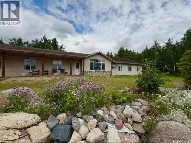 25 Southridge Drive, Christopher Lake, SK, S0J 0N0 house for.