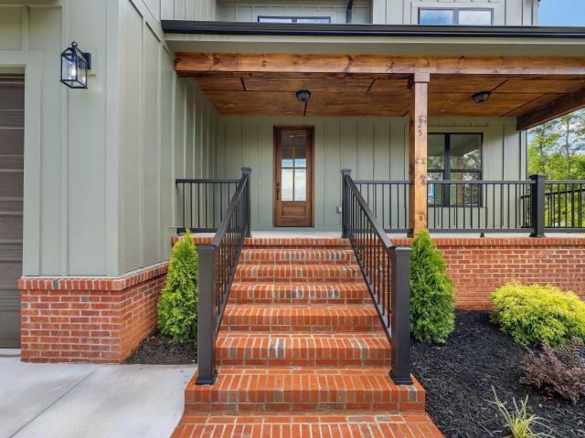 25 Stallings Road