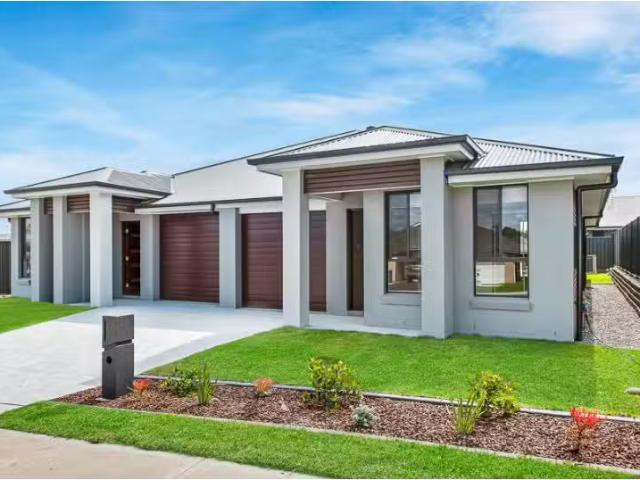 25A Gladioli Avenue, HAMLYN TERRACE Townhouse for rent Listed.