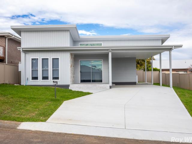 25a Isabella Parade, Forster, NSW 2428 House for Rent Ray White Forster Tuncurry
