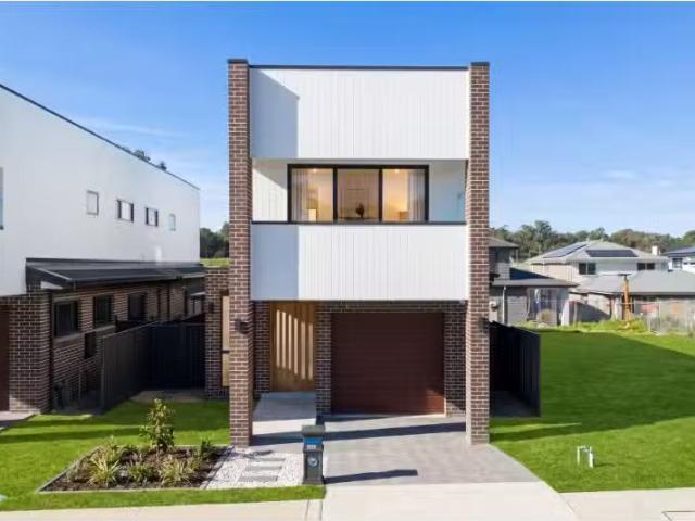 25B Preston Street, Claymore House for rent Listed by Leasing.