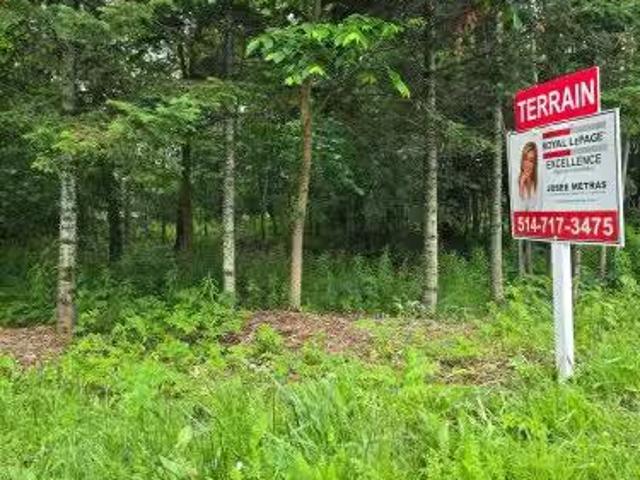 25E Rue O. Venise En Québec, QC, J0J 2K0 vacant land for sal.