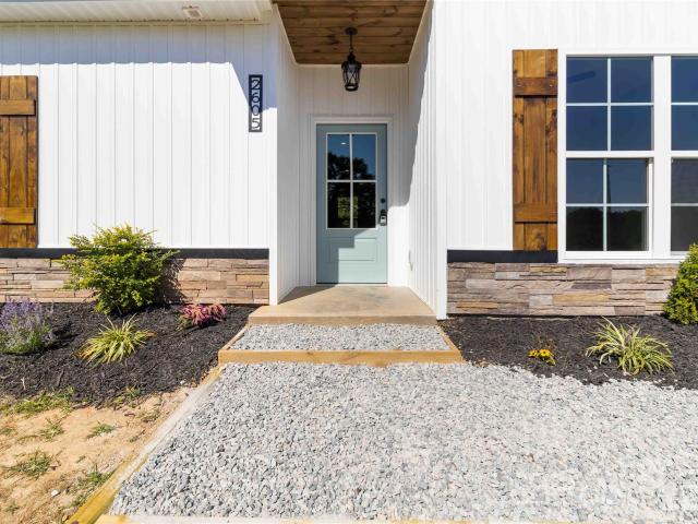 2605 Mt Prospect Road