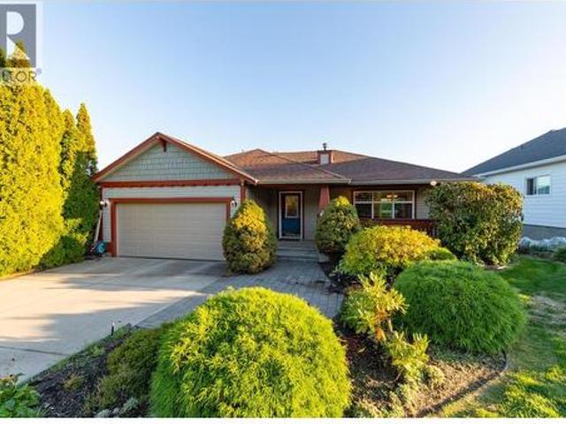 2605 Copper Ridge Drive, West Kelowna, BC, V4T 2M8 house for sale | Listing ID 10401 | Royal LePage