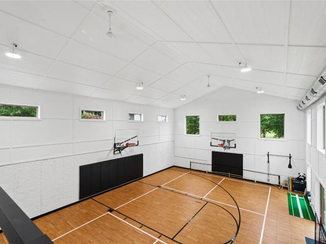 2605 Hemel Drive