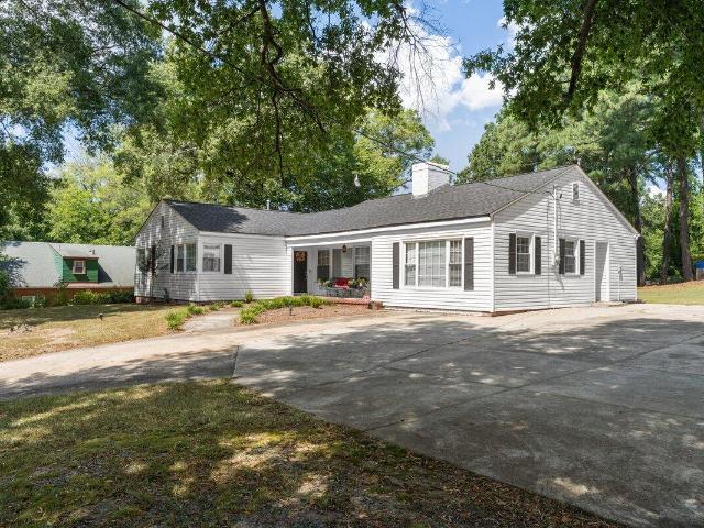 2605 Holloway Street