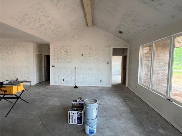 2605 Landrun